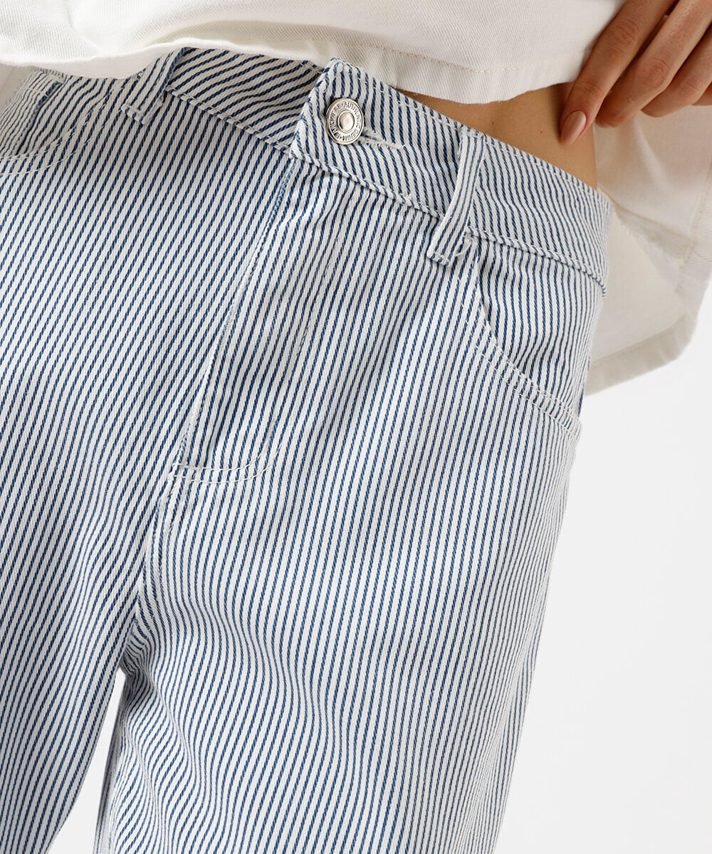 calça mom feminina de sarja listrada azul