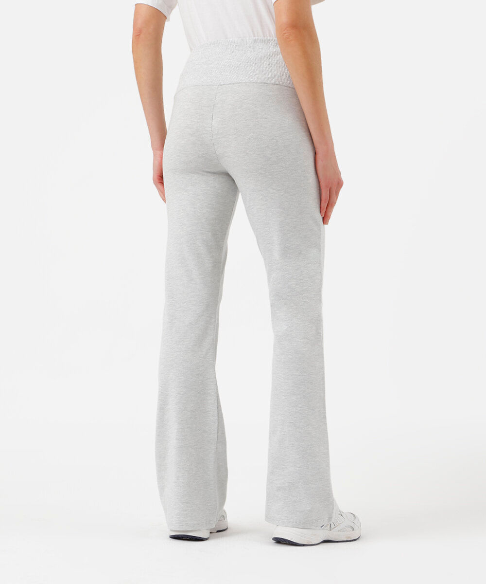calça flare feminina de moletom cinza