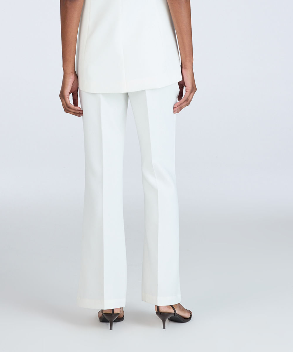 calça flare feminina de alfaiataria off white