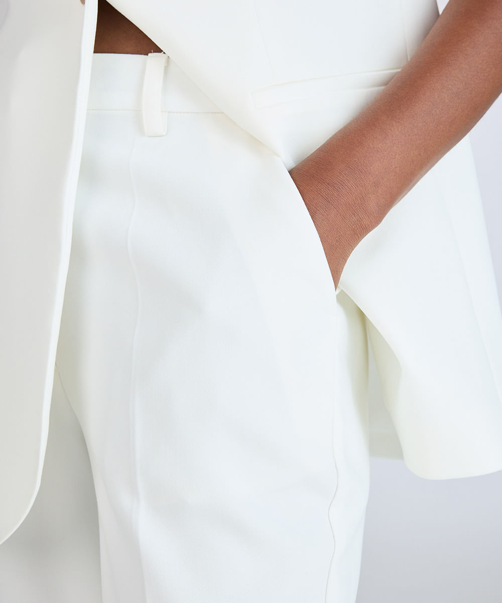 calça flare feminina de alfaiataria off white