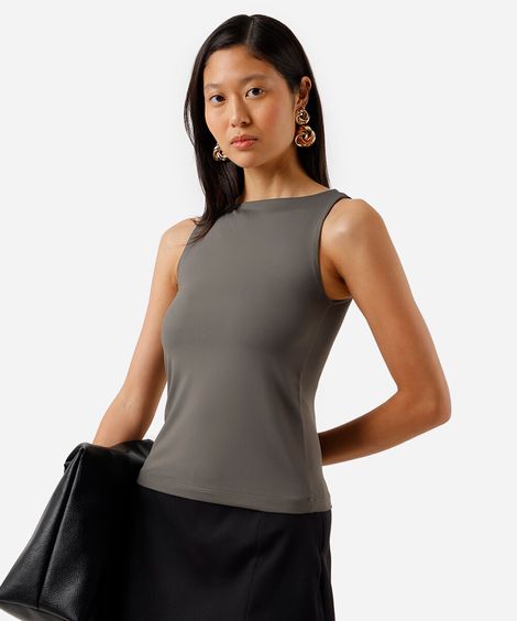 regata feminina de poliamida decote canoa  cinza