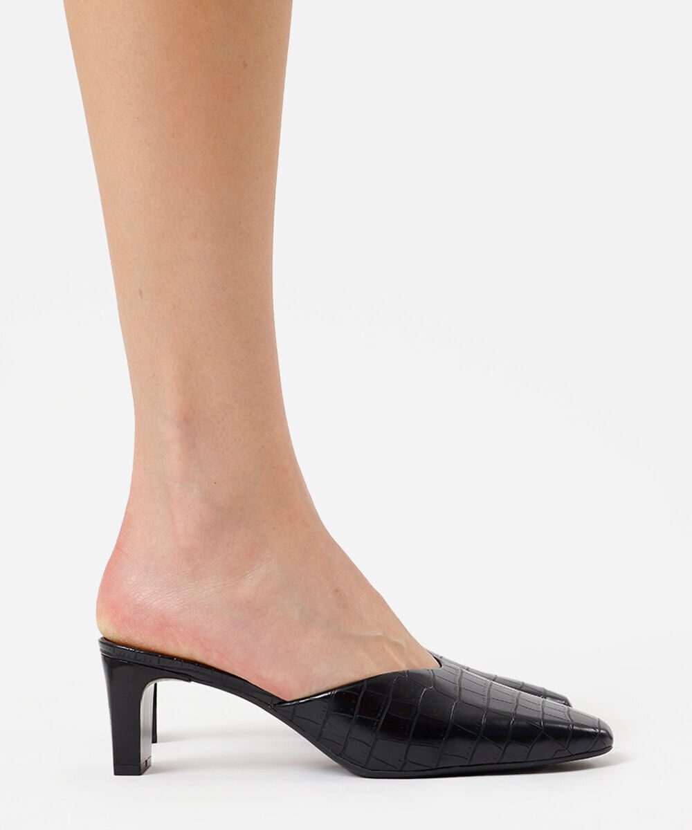 scarpin mule bico quadrado croco mindset preto