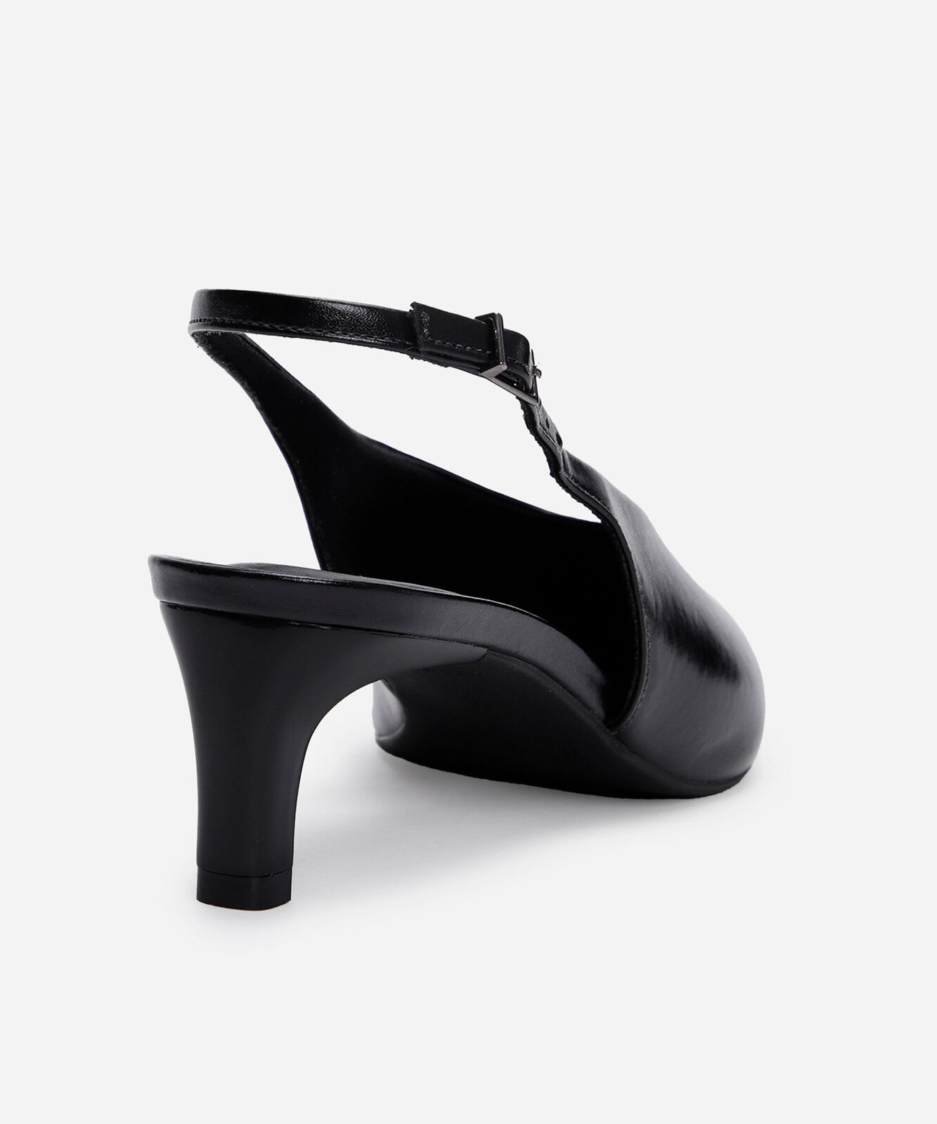 scarpin bico fino mindset preto