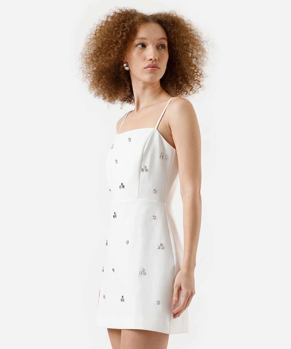 vestido curto alça fina com brilhos off white