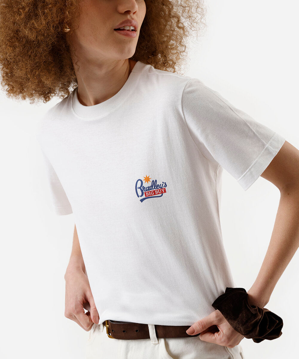 camiseta feminina de algodão stranger things off white