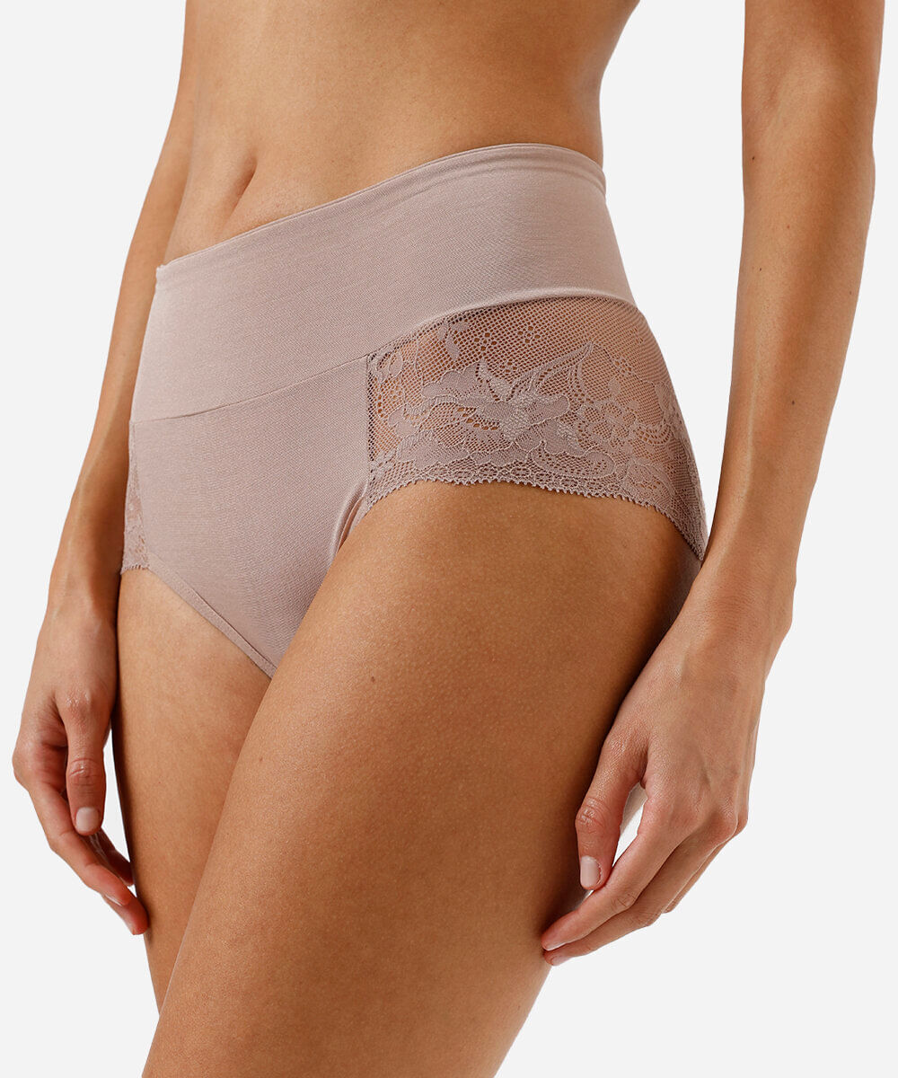calcinha caleçon com renda demillus bege