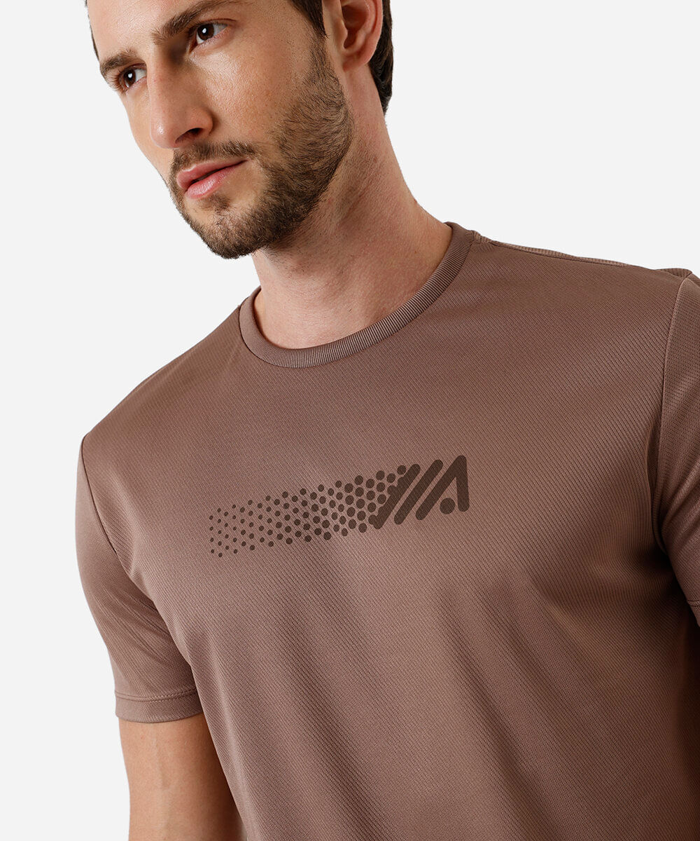 camiseta masculina esportiva manga curta marrom