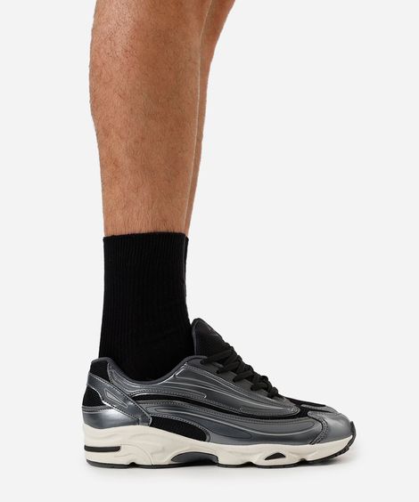 tênis esportivo ace com recortes cinza