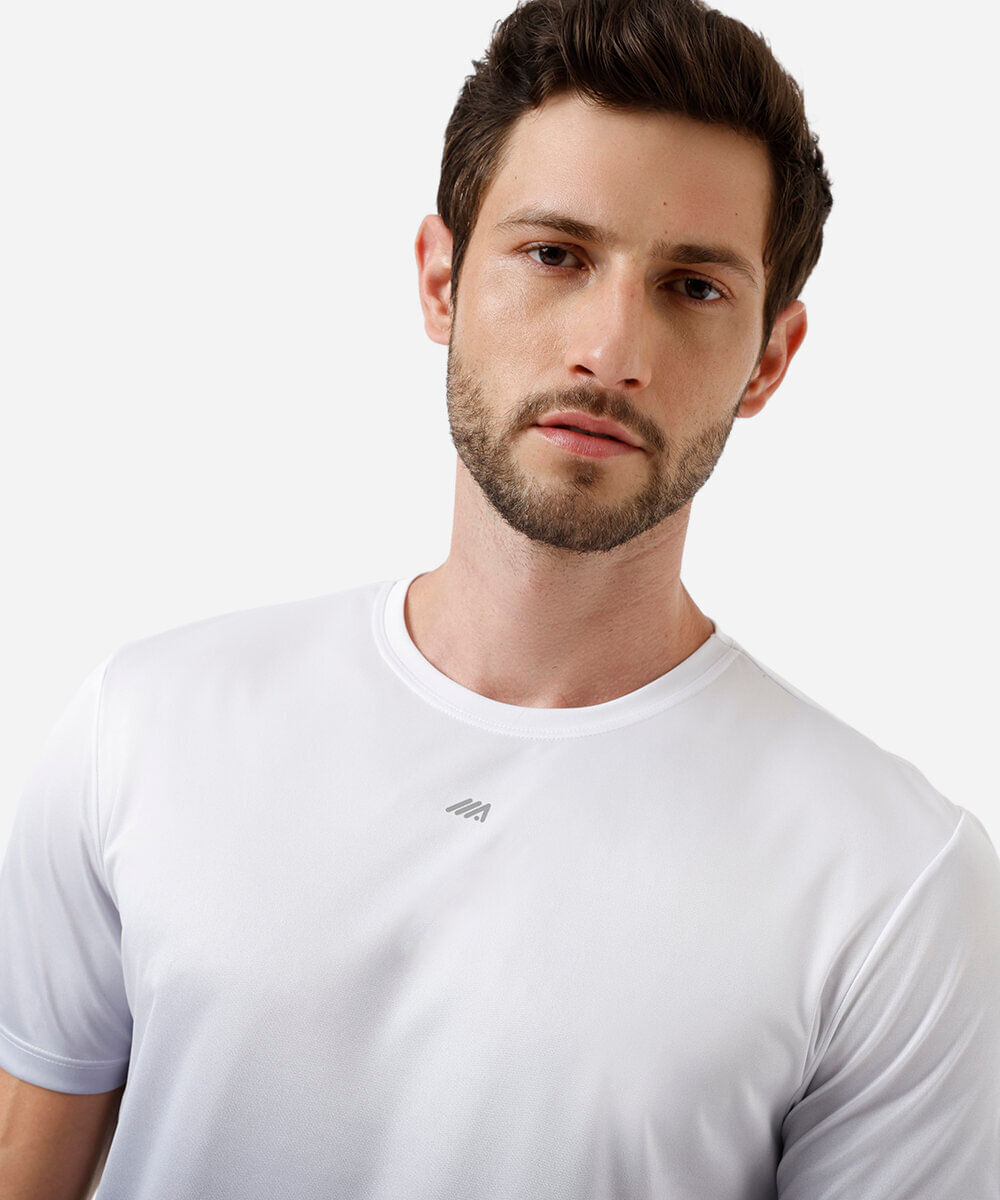 camiseta esportiva slim masculina degradê branco