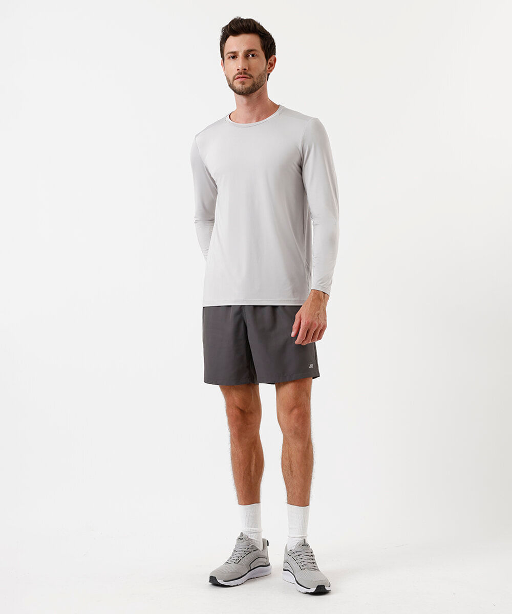 camiseta esportiva com proteção uv cinza