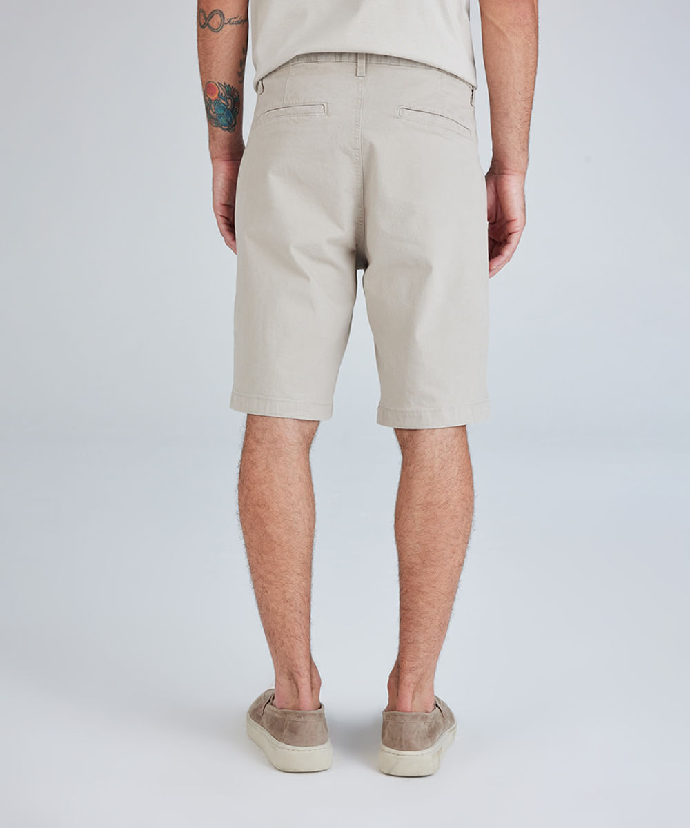 bermuda reta de sarja com bolsos chino verde