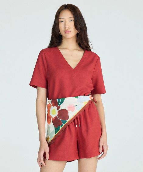 short curto feminino com linho básico vermelho