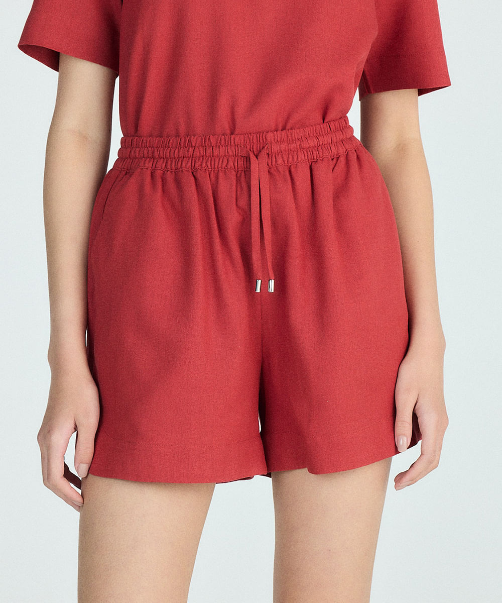 short curto feminino com linho básico vermelho