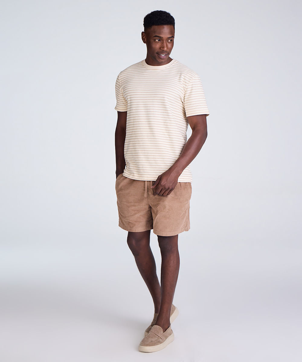 short de veludo cotelê com bolsos marrom