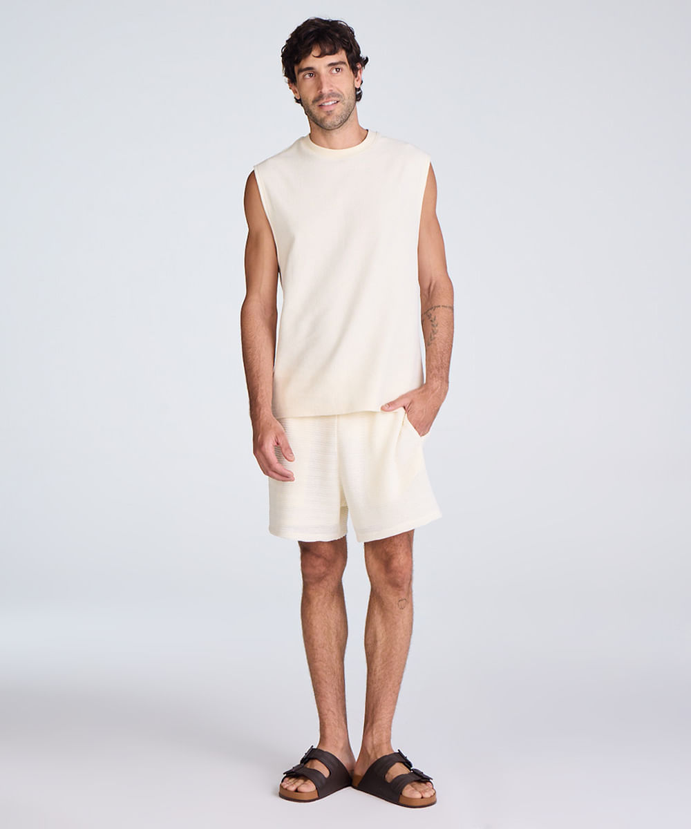 short jogger masculino de crochê texturizado - off white