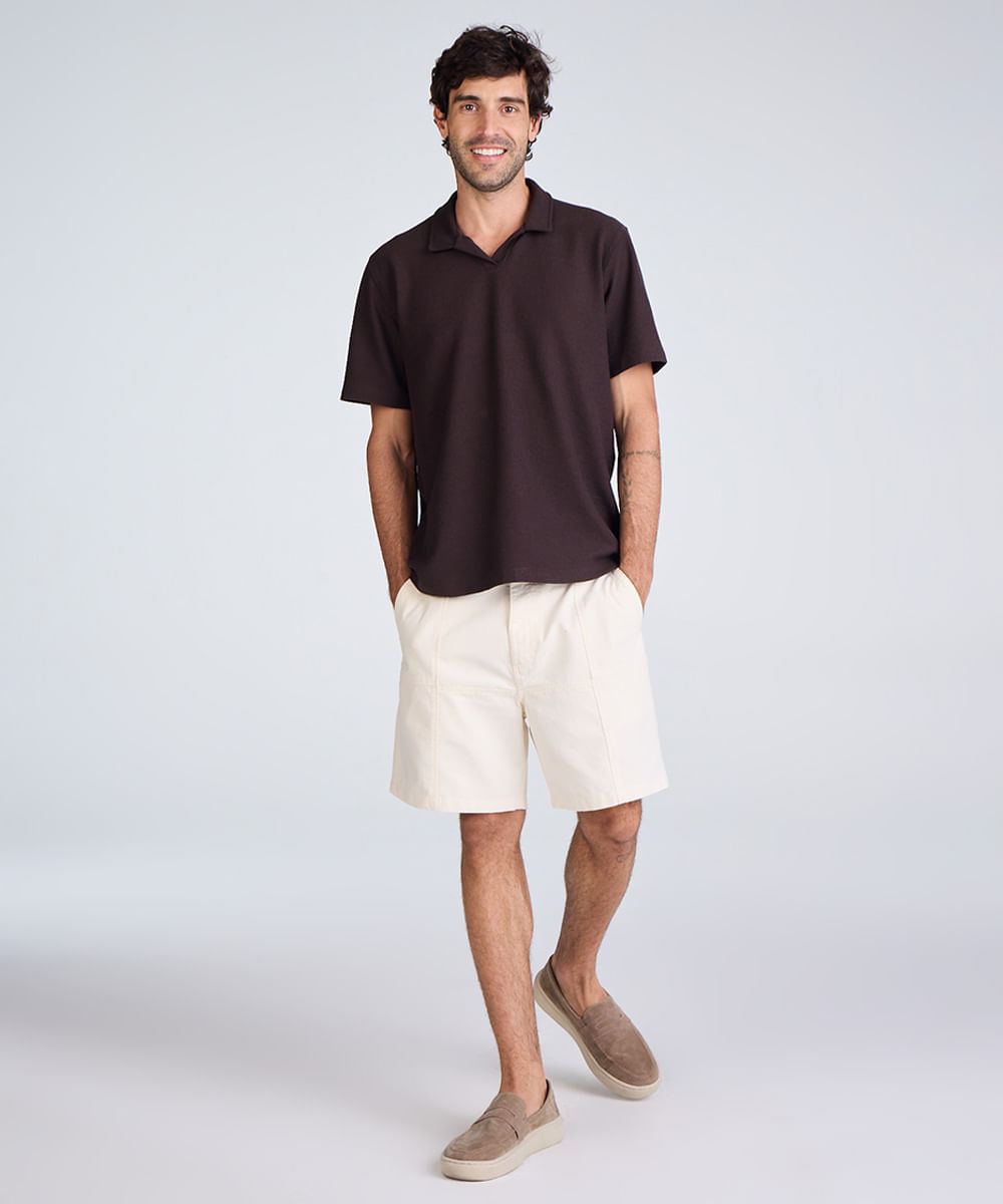 bermuda reta masculina de sarja com recorte off white