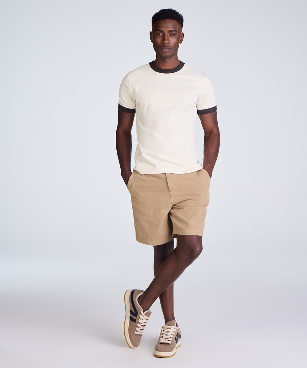 short jogger masculino de sarja texturizada bege