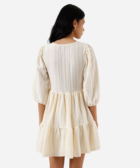 vestido curto feminino de laise com recorte off white