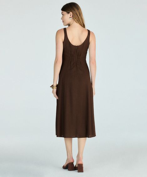 vestido evasê feminino de alfaiataria com linho marrom