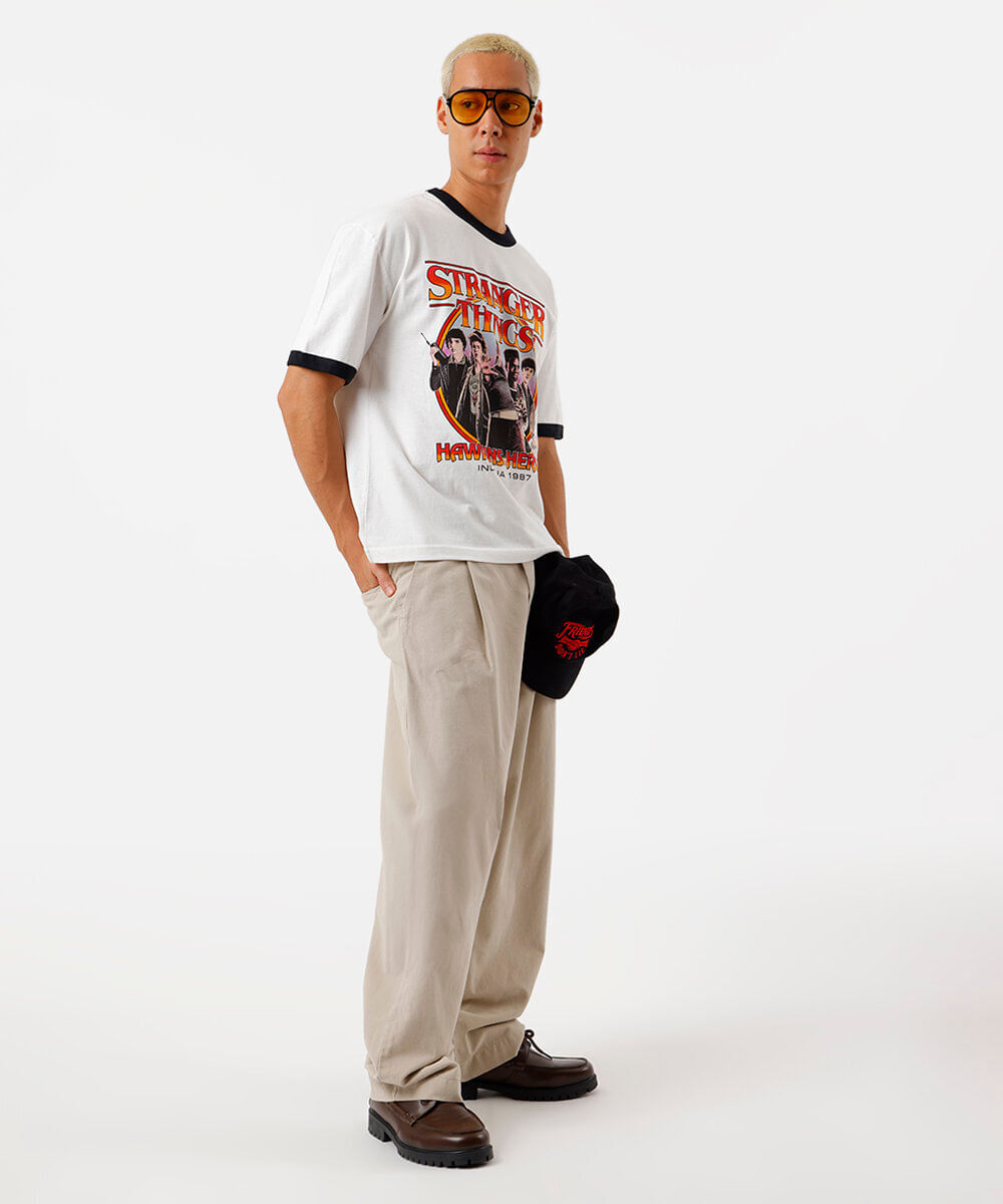 camiseta masculina de algodão stranger things off white
