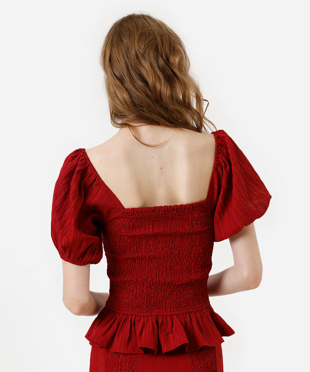 blusa feminina manga bufante texturizada vermelha