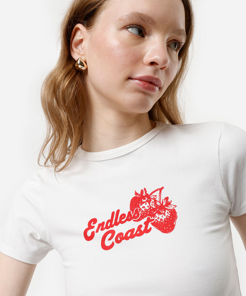 cropped baby look feminino estampado off white