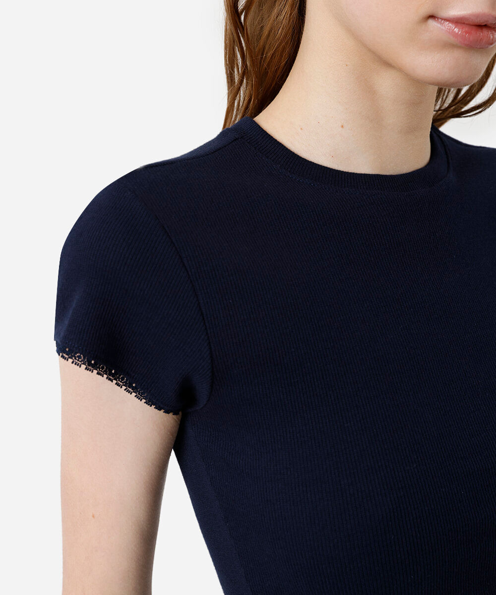 blusa baby look feminina com renda canelada cropped azul