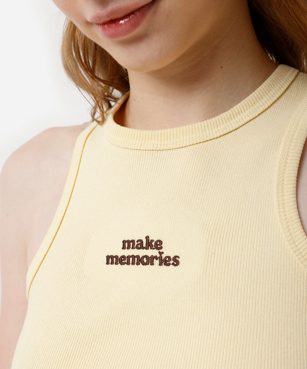 cropped feminino de algodão bordado canelado amarelo