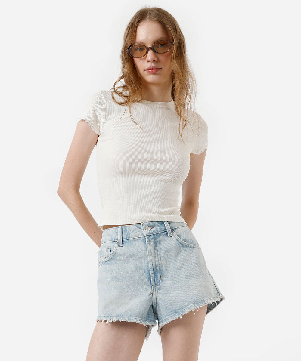 short curto feminino jeans destroyed azul