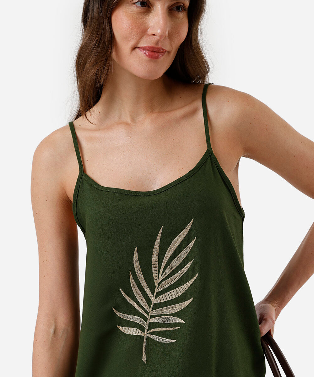 blusa alça fina feminina de viscose bordada verde