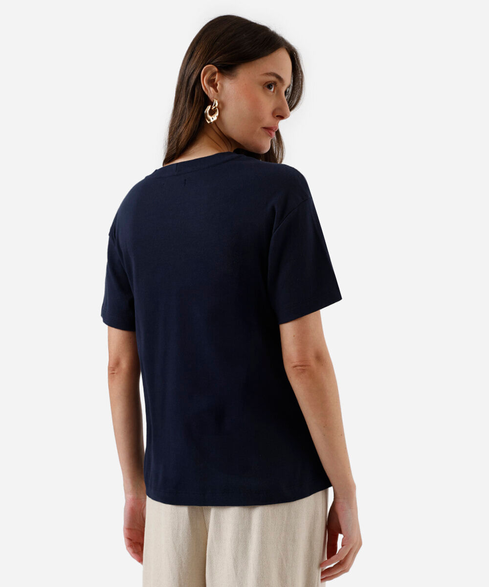camiseta feminina de algodão bordada azul
