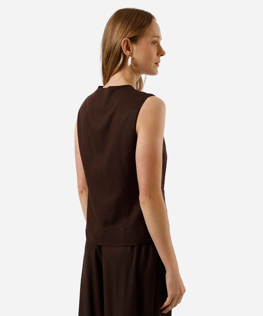 colete de alfaiataria feminino com linho marrom