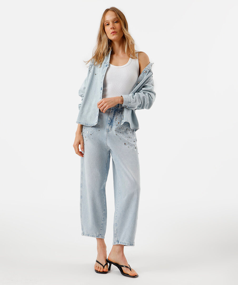 camisa feminina jeans com brilhos azul