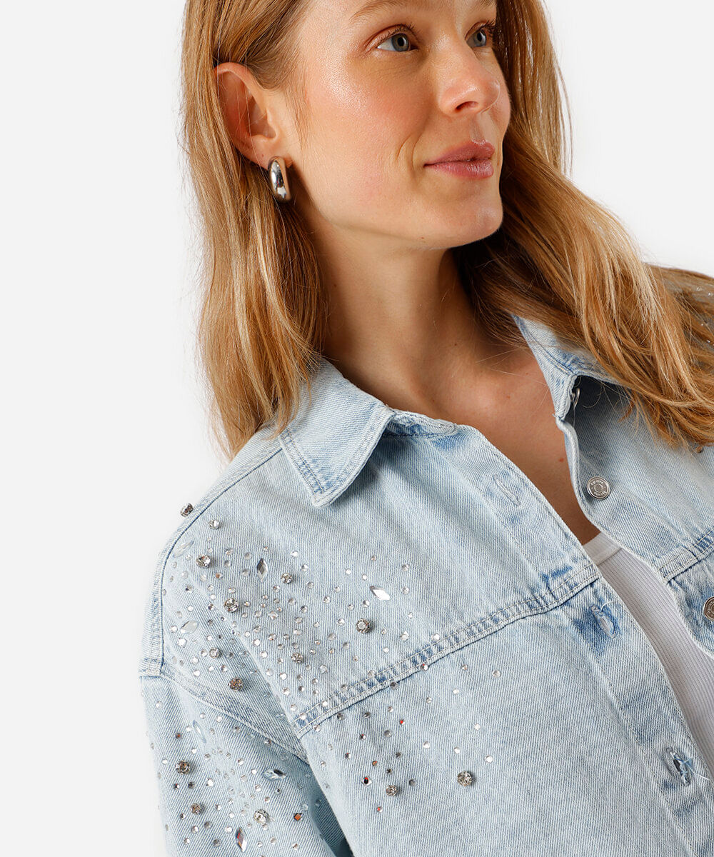 camisa feminina jeans com brilhos azul