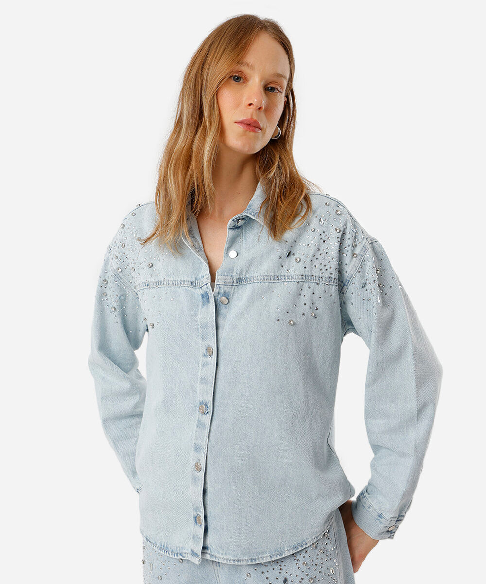 camisa feminina jeans com brilhos azul