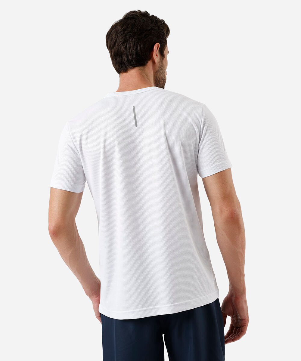 camiseta masculina esportiva quadriculada branca