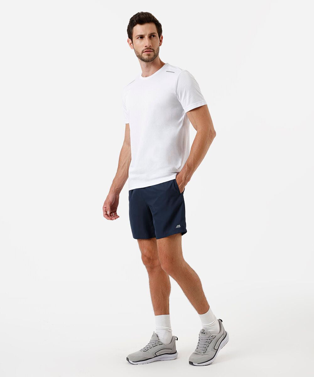 camiseta masculina esportiva quadriculada branca