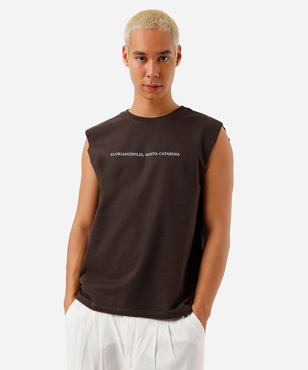 regata machão masculina estampada marrom