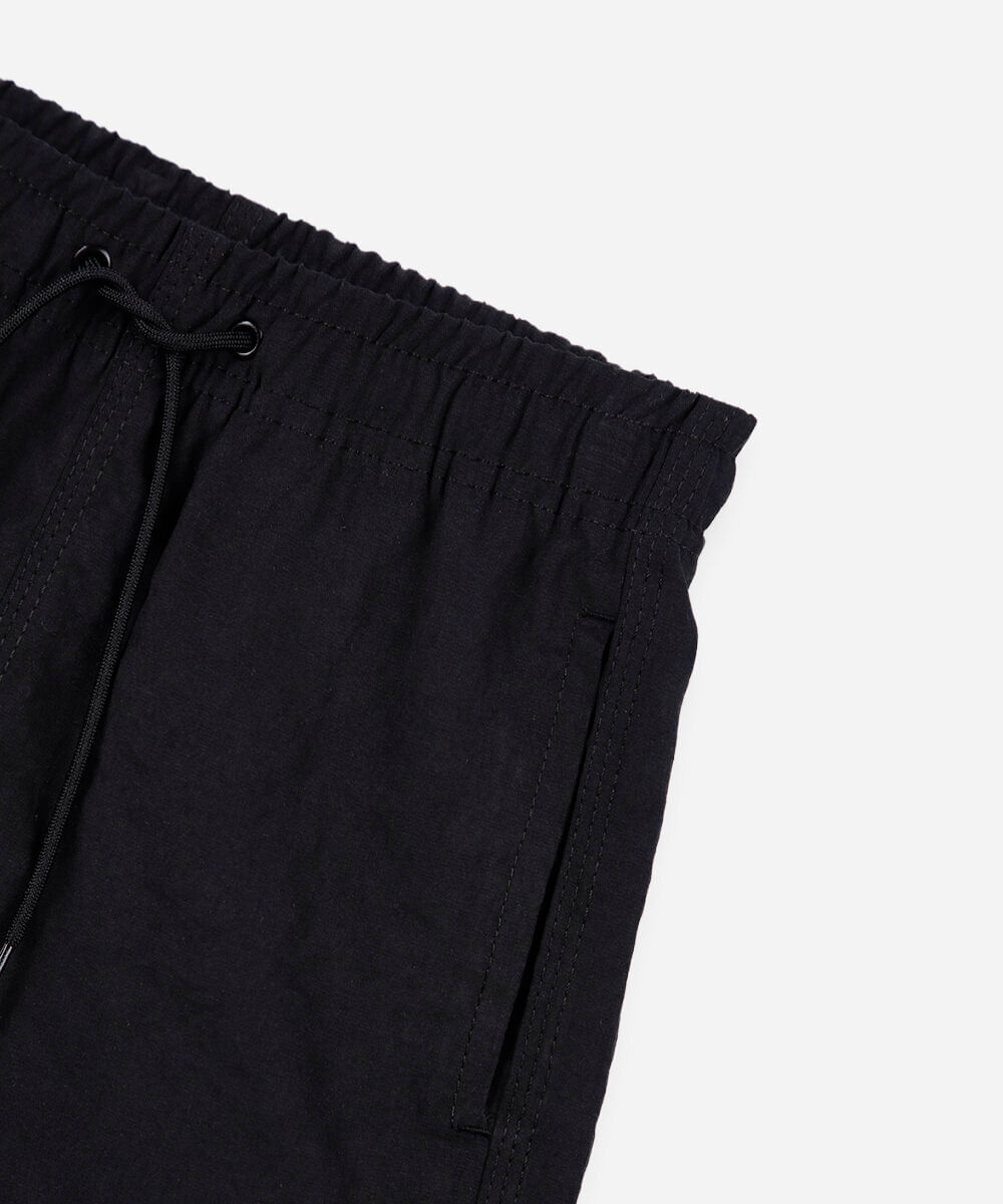 bermuda infantil com elástico e cordão preto