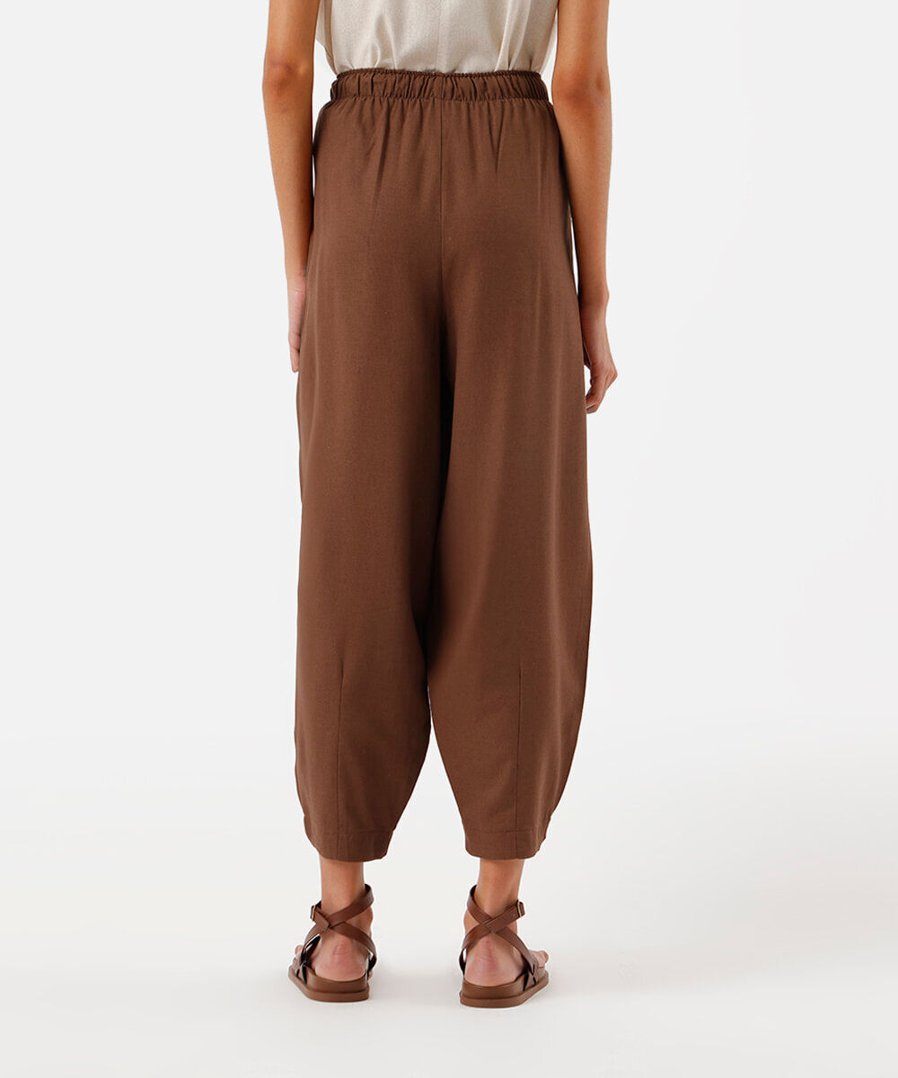 calça balloon feminina com linho e pregas cós elástico marrom