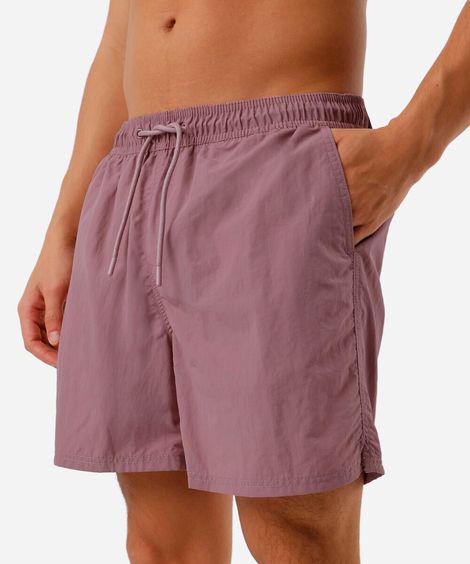 short masculino com bolsos e cordão rosa