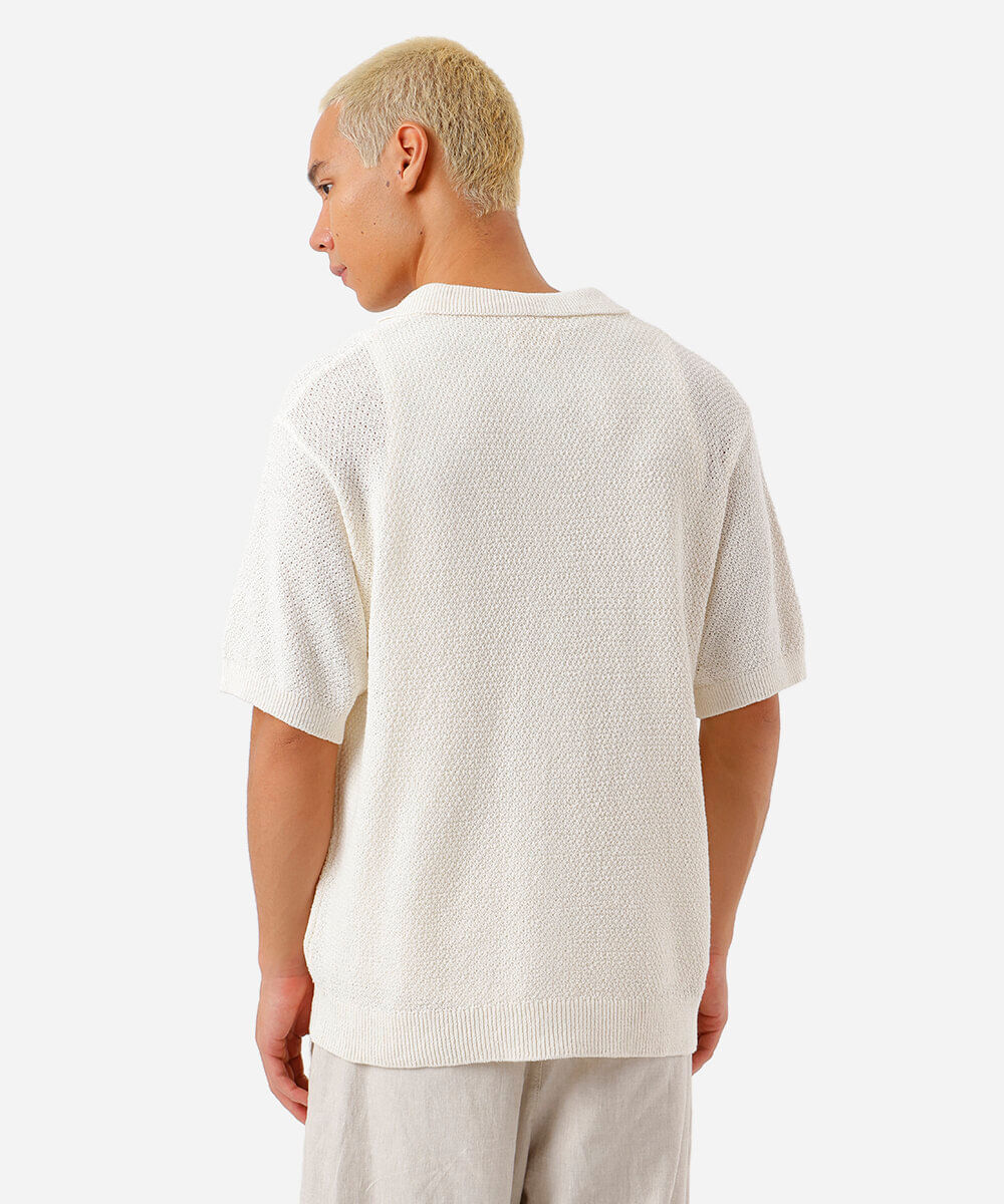 camisa masculina de tricot com bolso off white