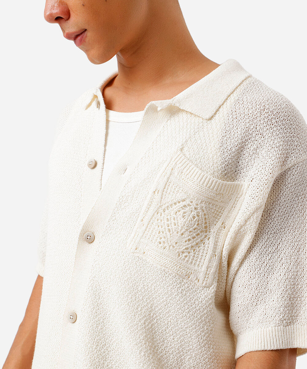 camisa masculina de tricot com bolso off white