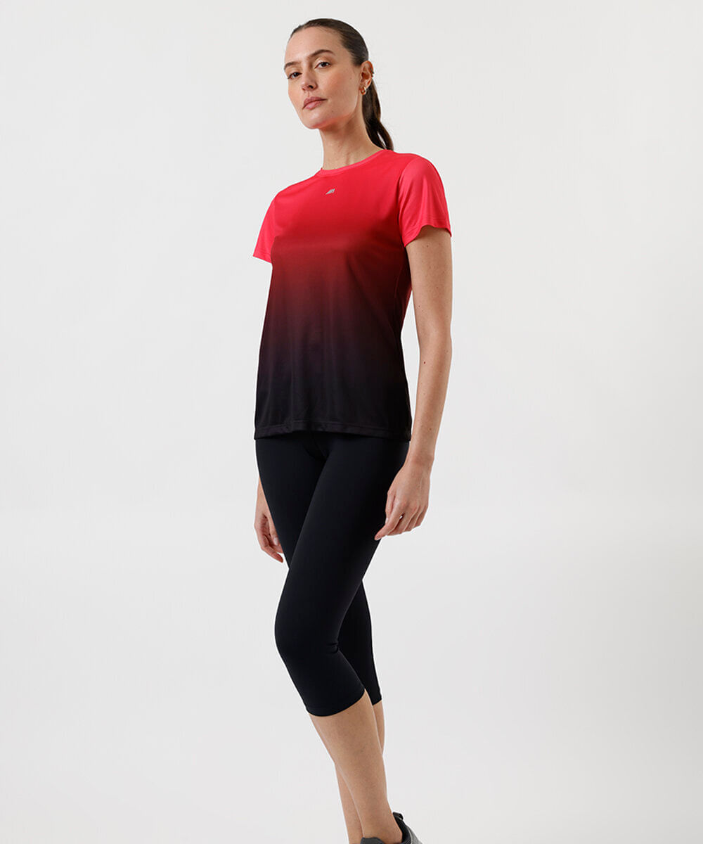camiseta esportiva slim feminina degradê colorida