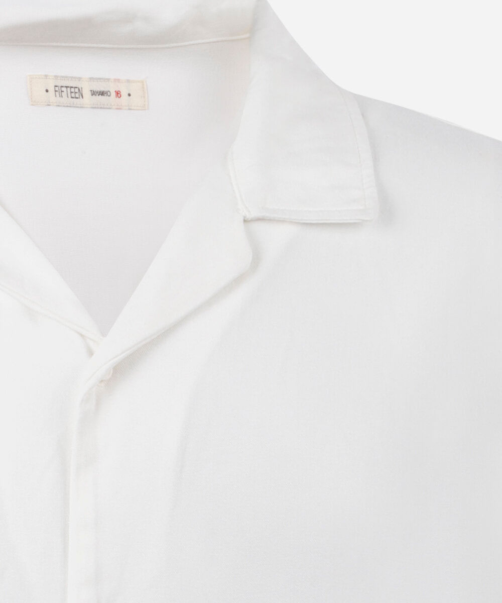 camisa juvenil oversized off white