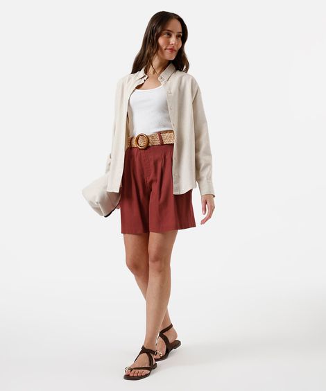 short reto feminino com linho e cinto marrom