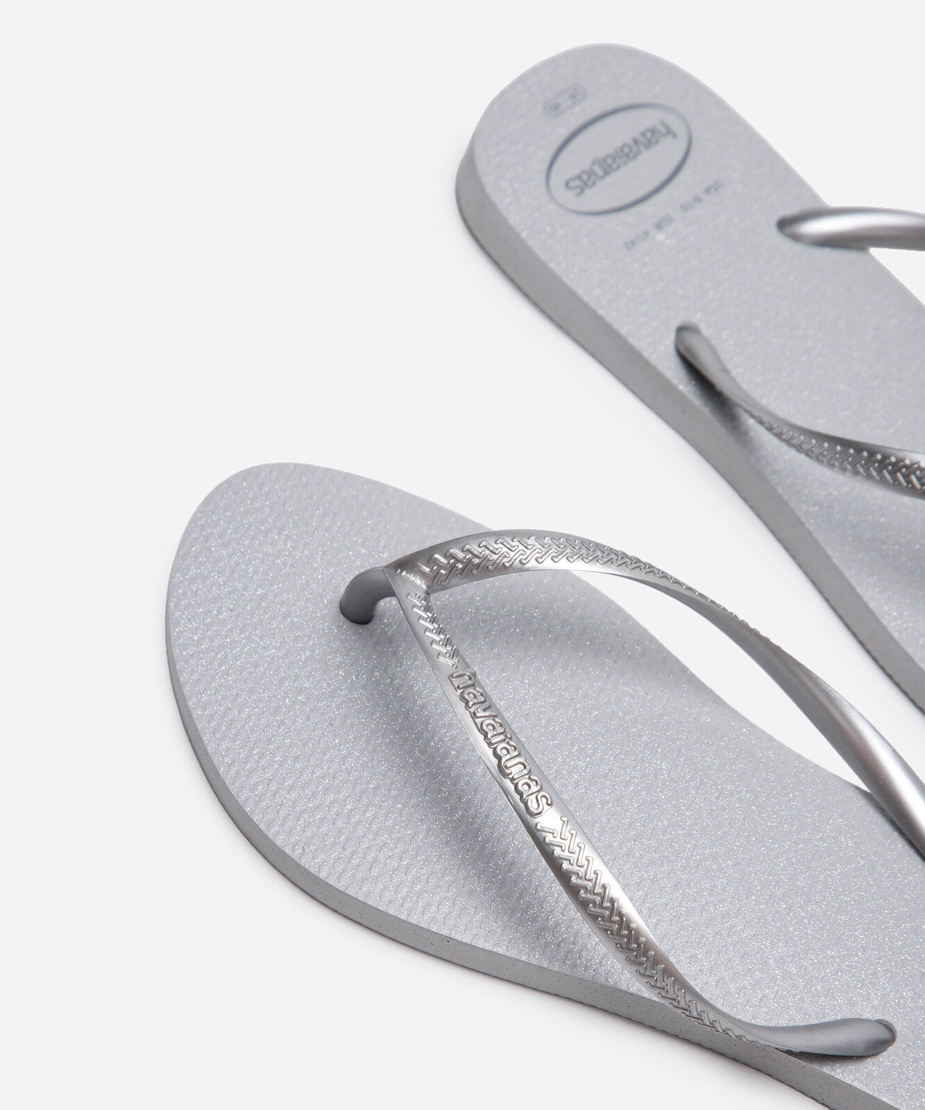 chinelo havaianas slim gloss glitter cinza