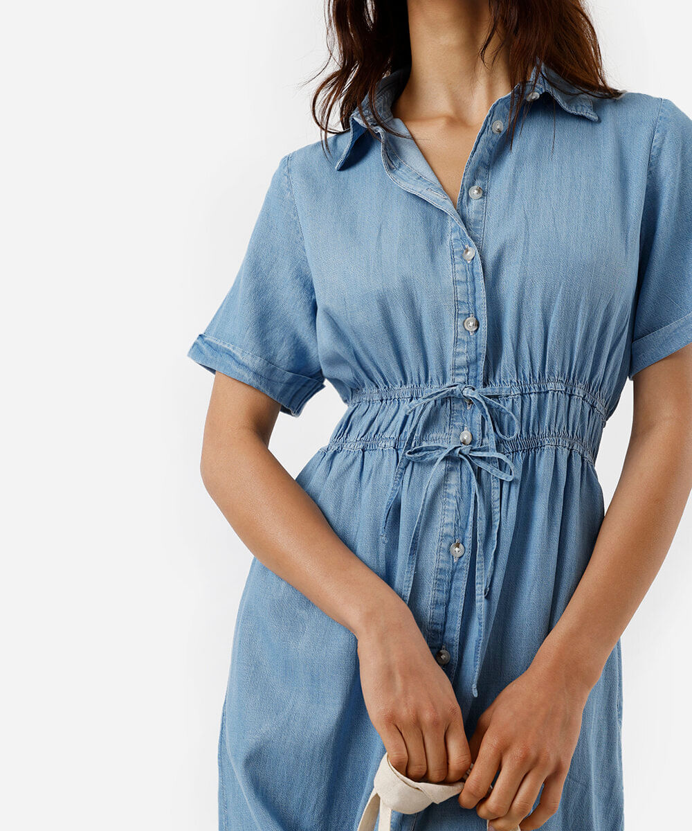 vestido feminino jeans midi manga curta azul