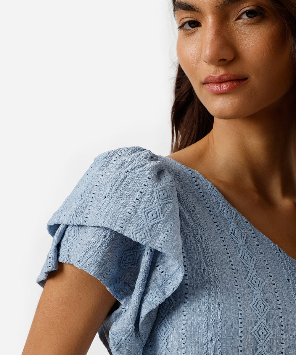 blusa ombro único feminina de laise com babados azul