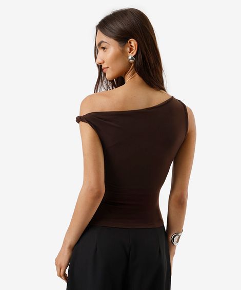 blusa feminina franzida assimétrica marrom